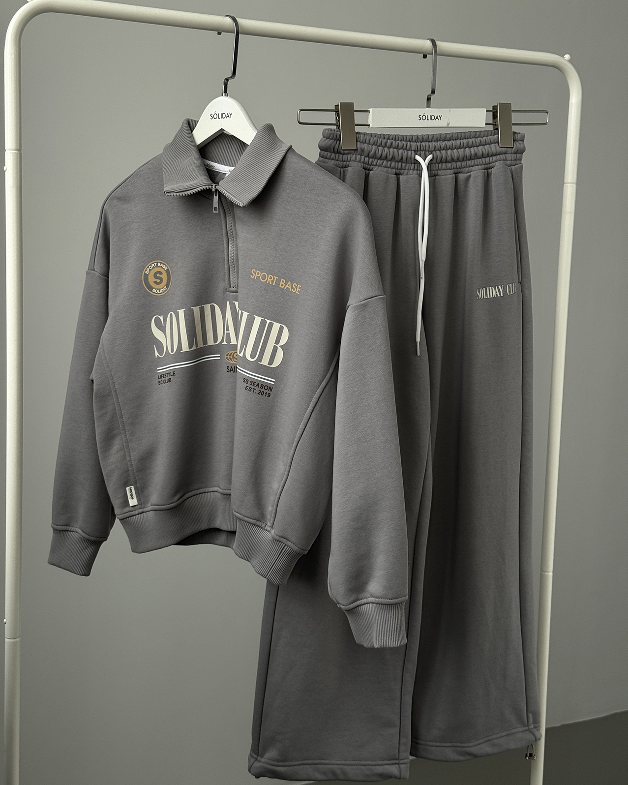 Костюм LIGHT SAMPLE собственного производства - фото 3