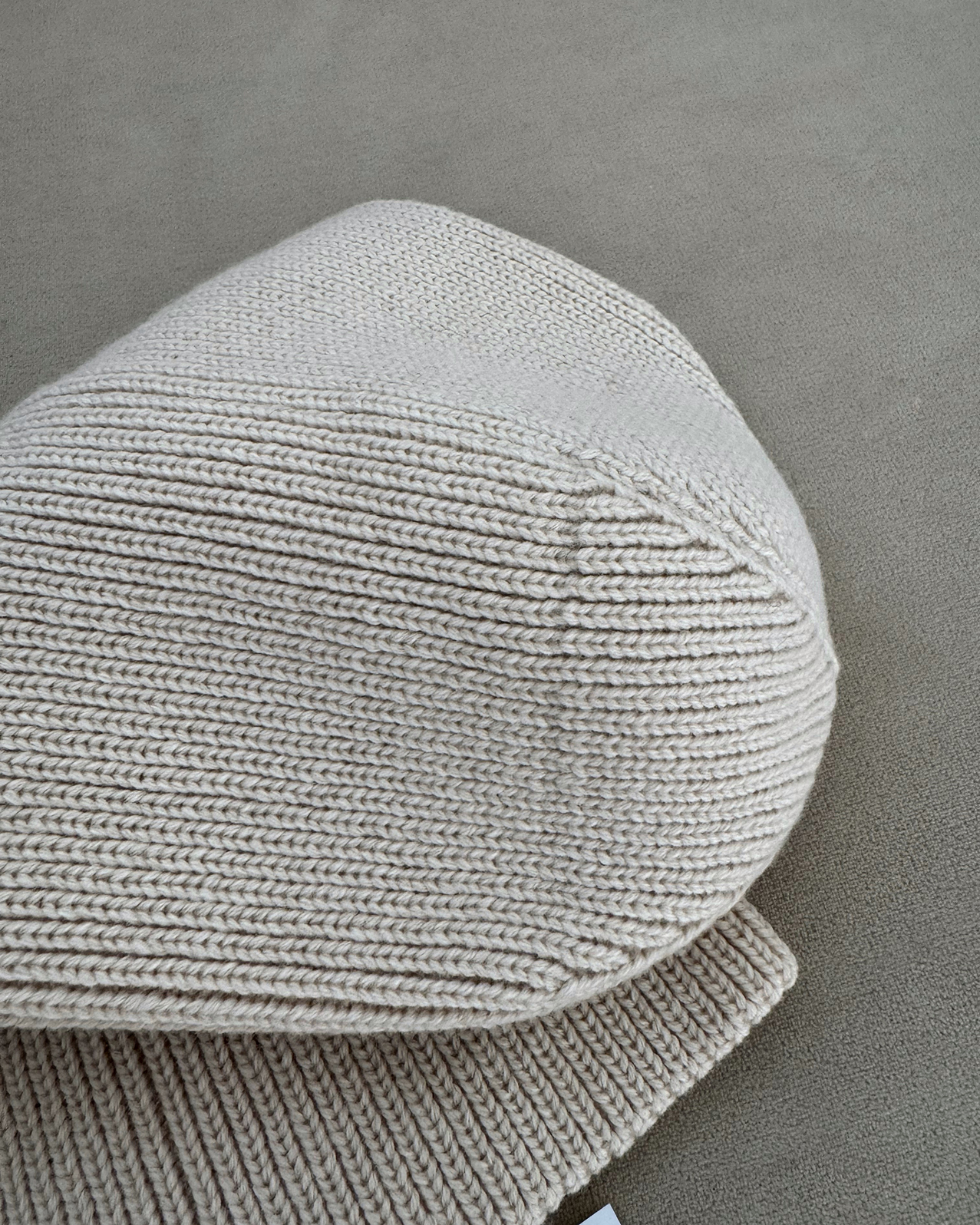 Шапка Bloom SAMPLE собственного производства - фото 2