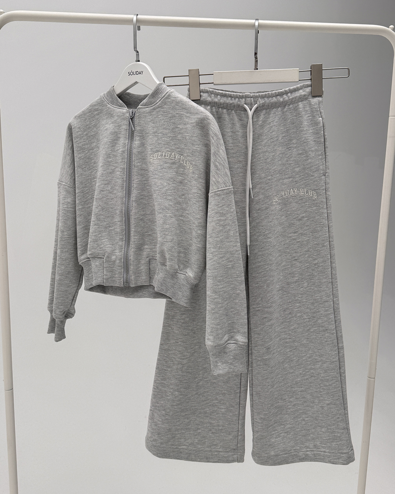 Костюм MIKKI SAMPLE серый