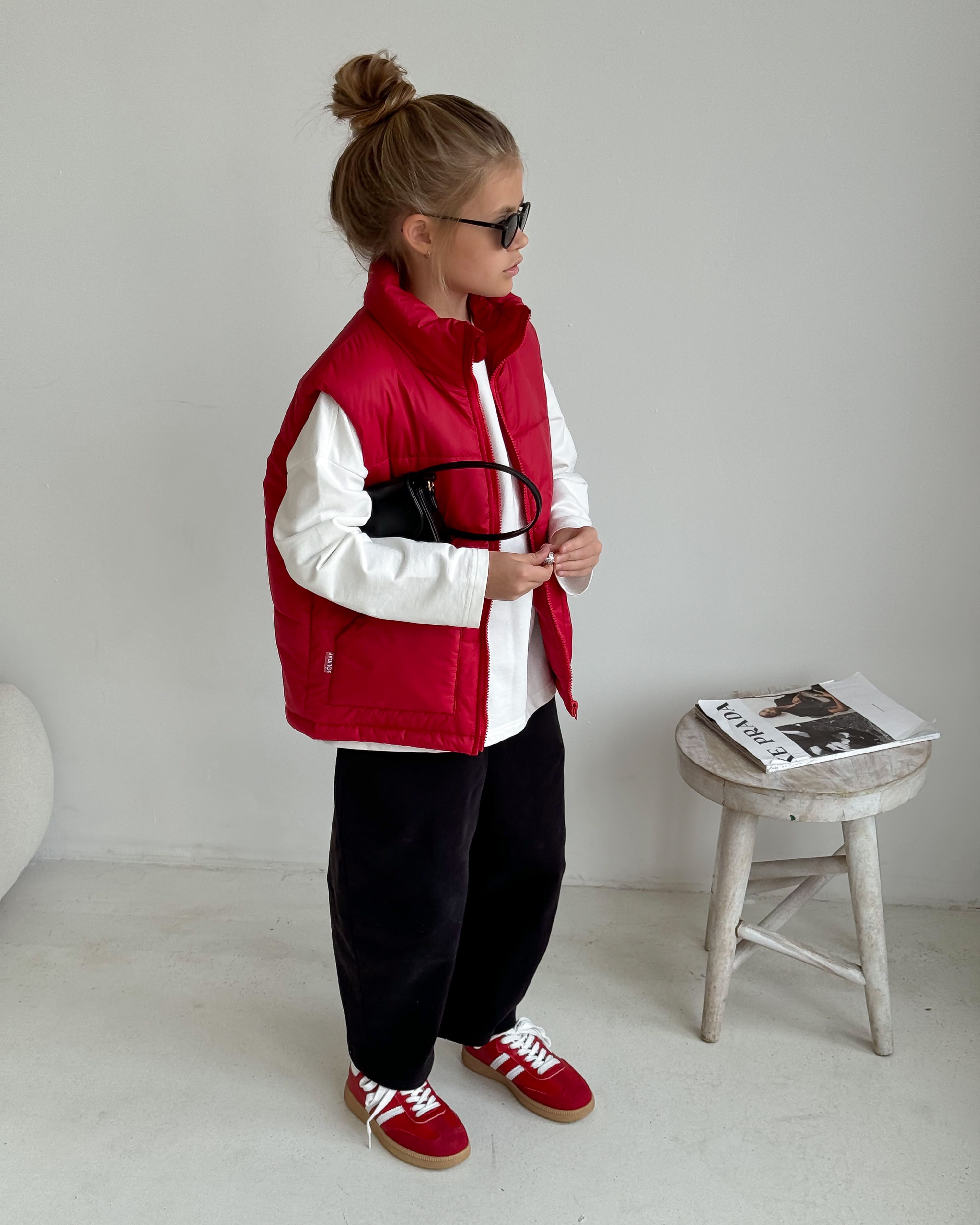 Повседневный look с ярким акцентом 