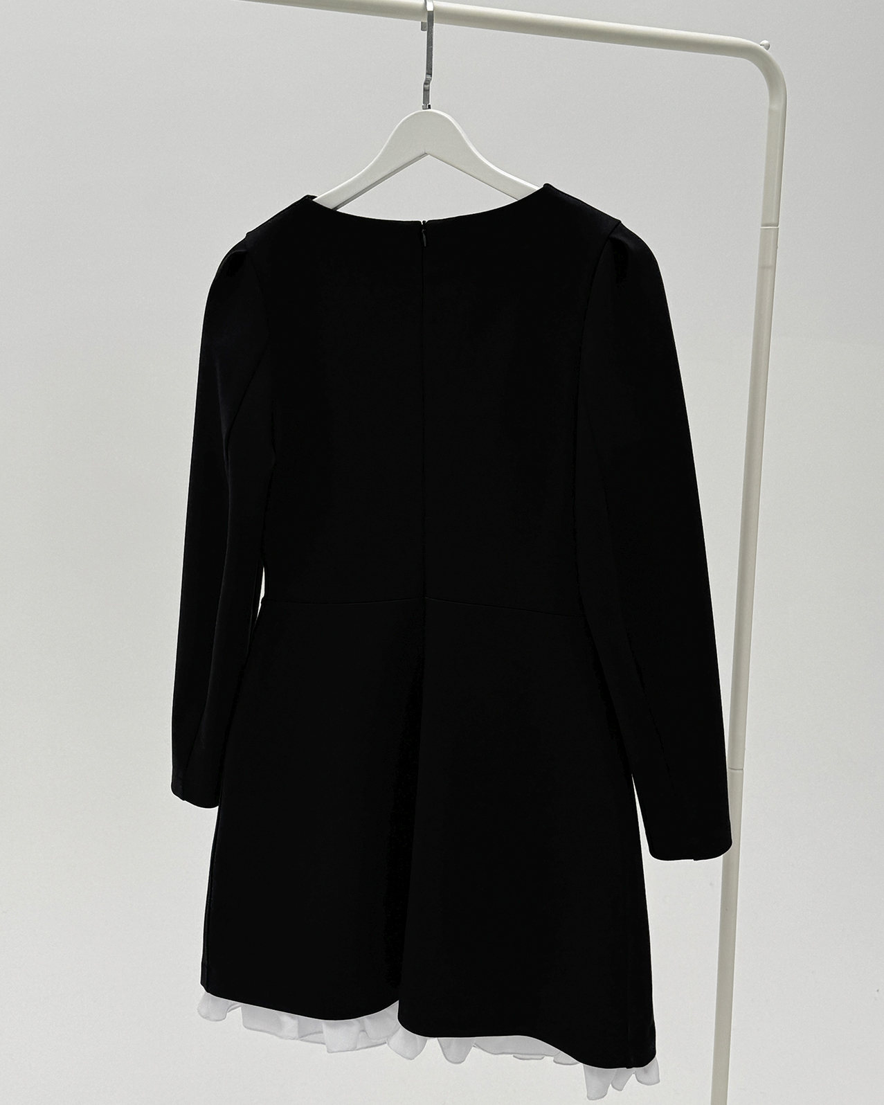 Платье SCHOOL с рюшей SAMPLE собственного производства - фото 3