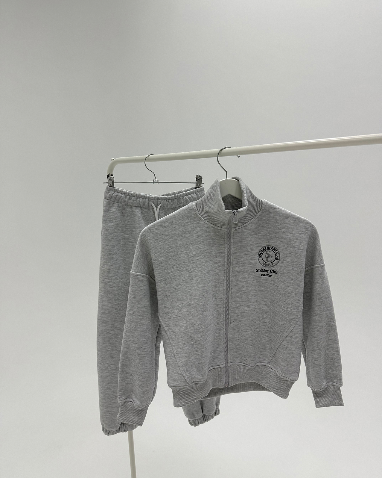 Костюм BITE SAMPLE серый