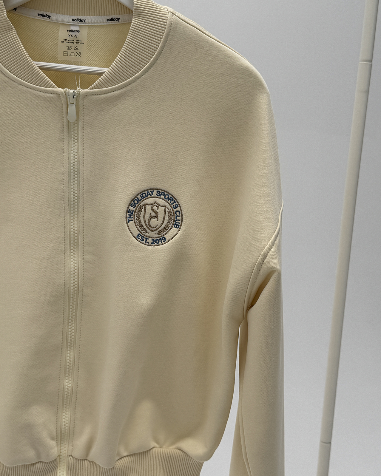 Бомбер трикотажный взрослый MEET SAMPLE собственного производства - фото 2