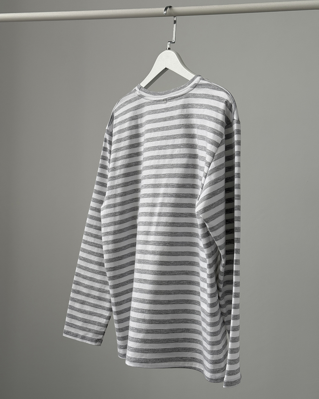 Лонгслив TOMMY SAMPLE собственного производства - фото 3