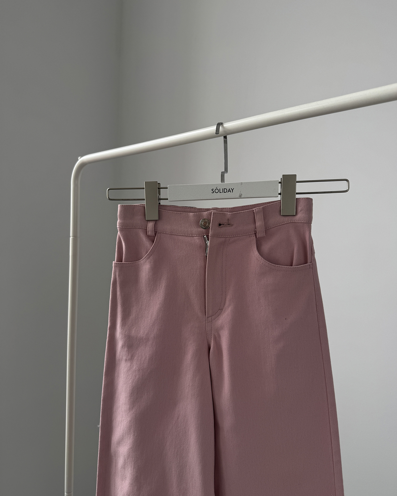 Джинсы WENDY SAMPLE собственного производства - фото 5