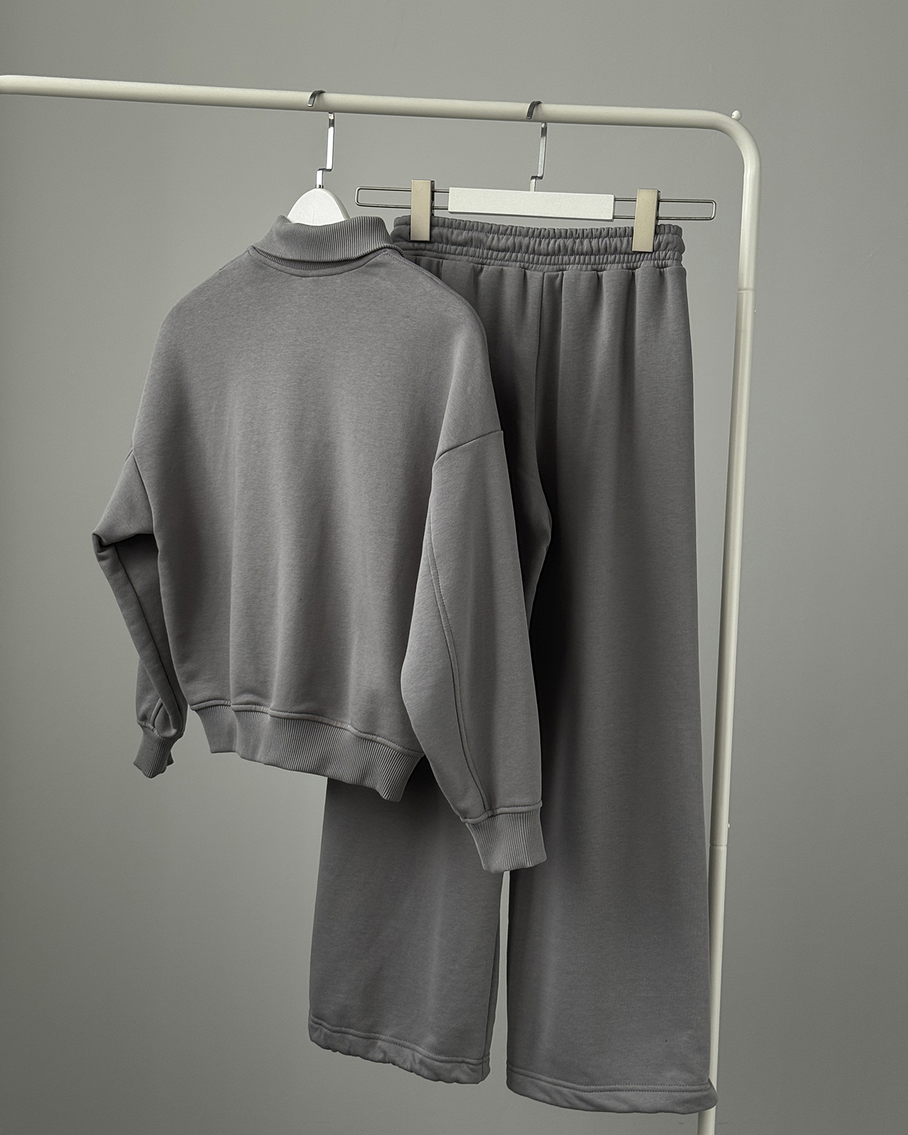 Костюм LIGHT SAMPLE собственного производства - фото 5