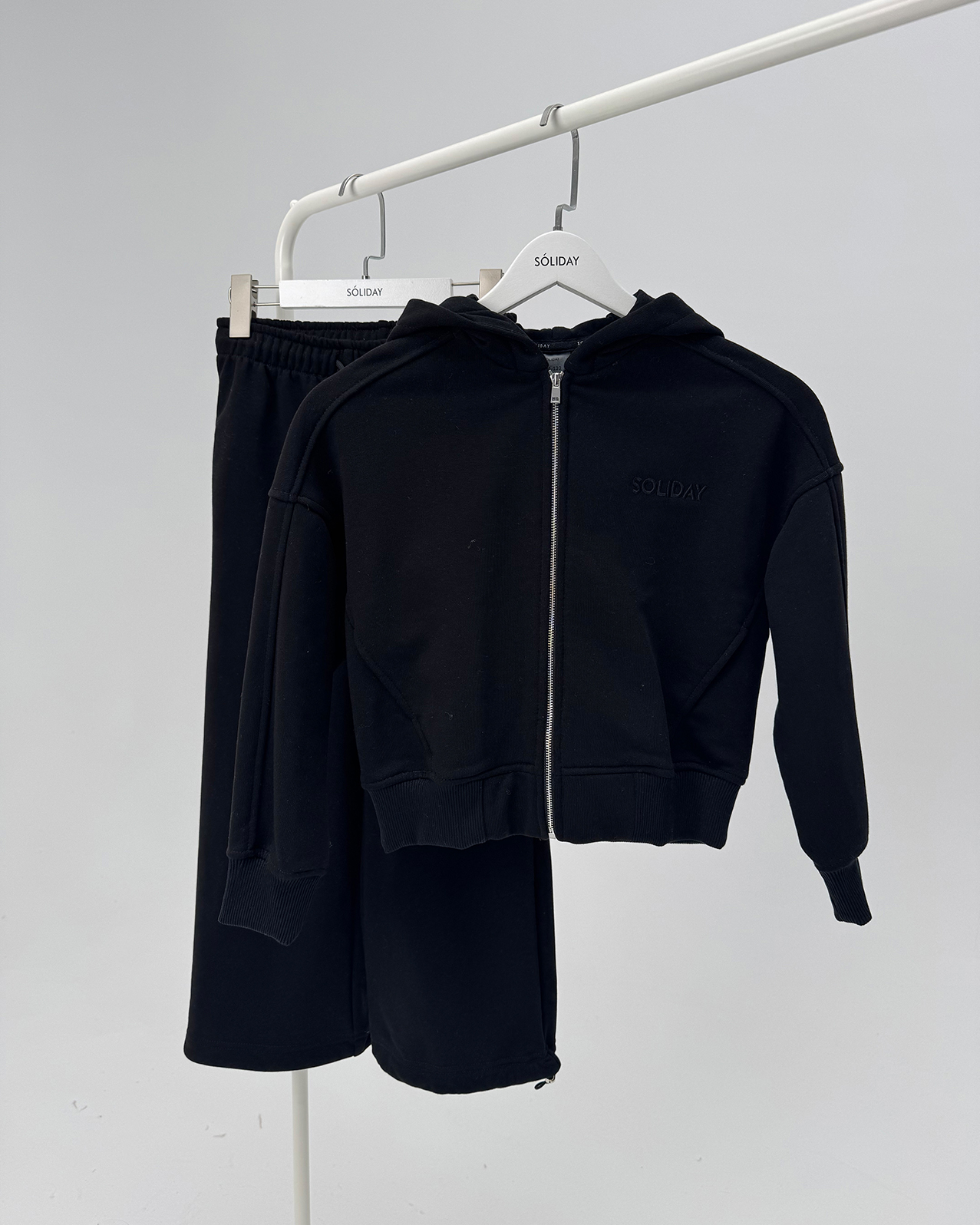 Костюм ZIP SAMPLE черный