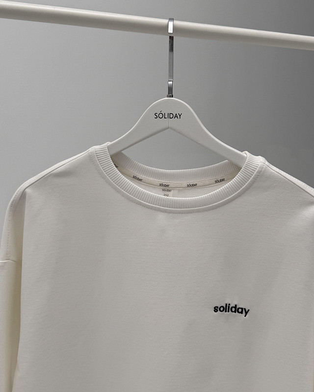 Лонгслив RIVER SAMPLE собственного производства