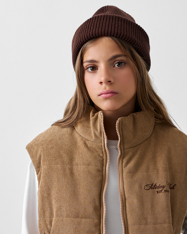 Жилет PINE собственного производства