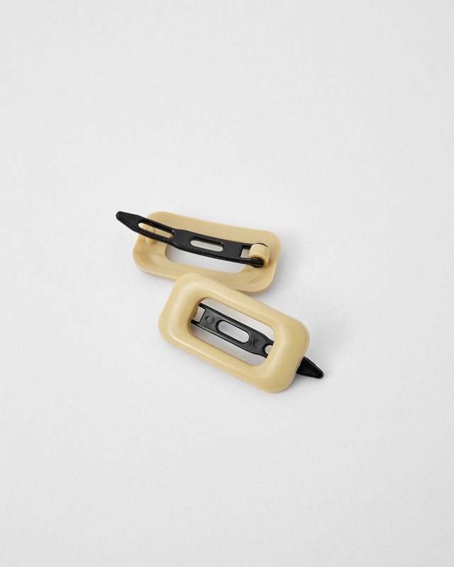 Набор заколок собственного производства