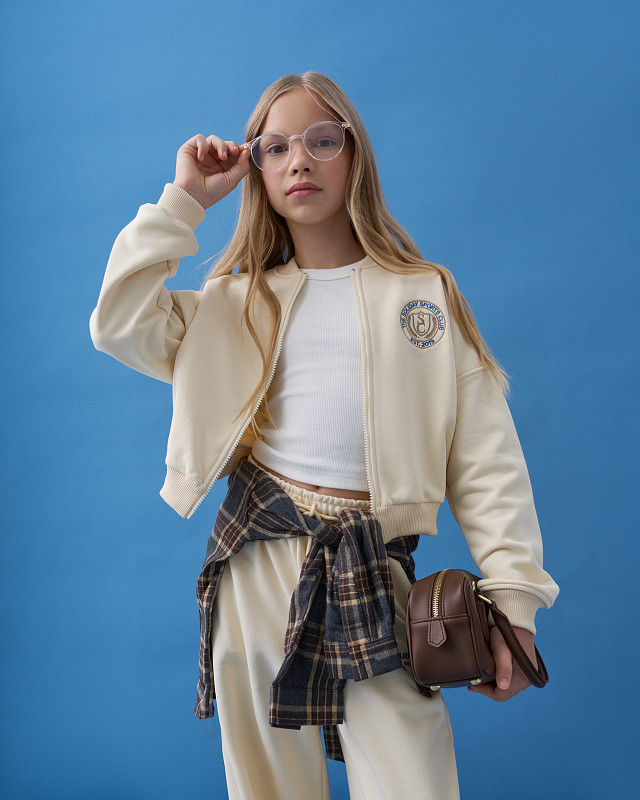 Костюм MEET собственного производства