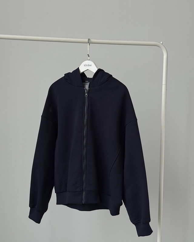 Костюм с лампасом собственного производства