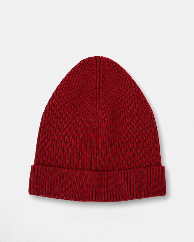 Шапка HUSH собственного производства