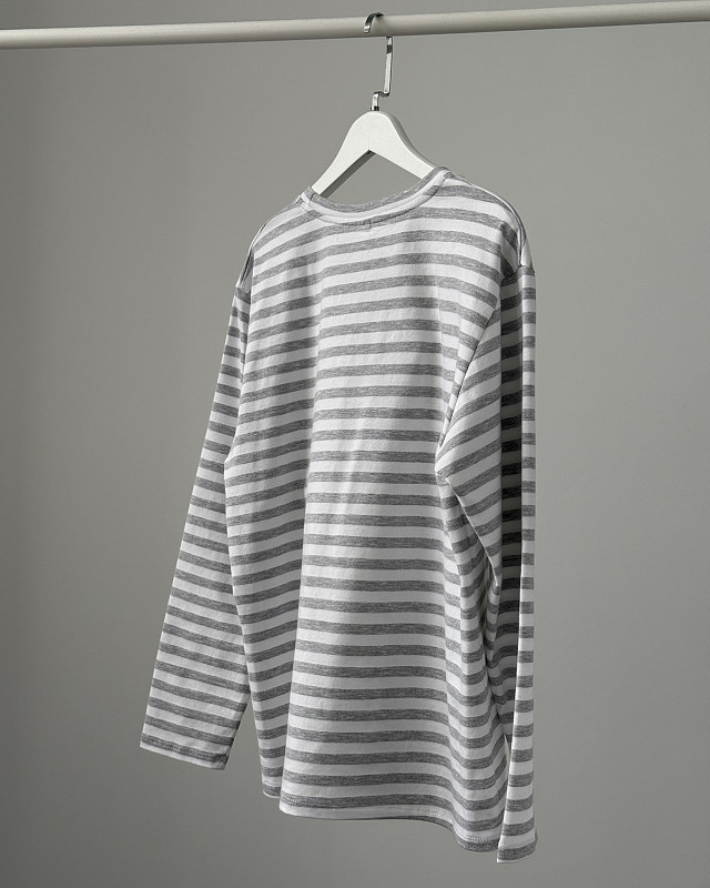 Лонгслив TOMMY SAMPLE собственного производства