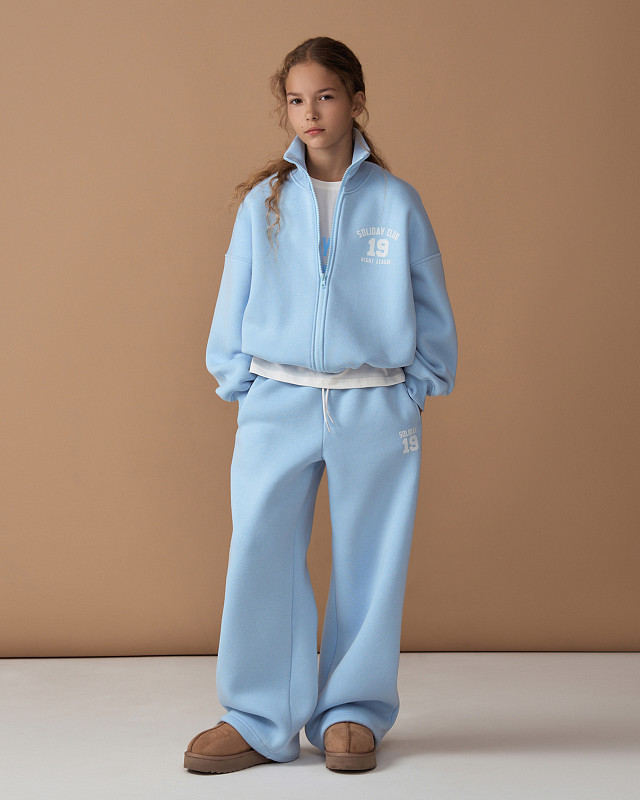 Костюм с начесом MOON собственного производства